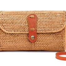 https://www.amerii.com/collections/shop-all/products/rectangular-rattan-bag-aurora